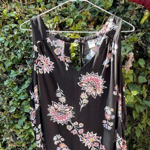 Sleeveless Floral Blouse